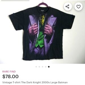Vintage y2k purple joker Gotham Batman women's men's collector tshirt M glove